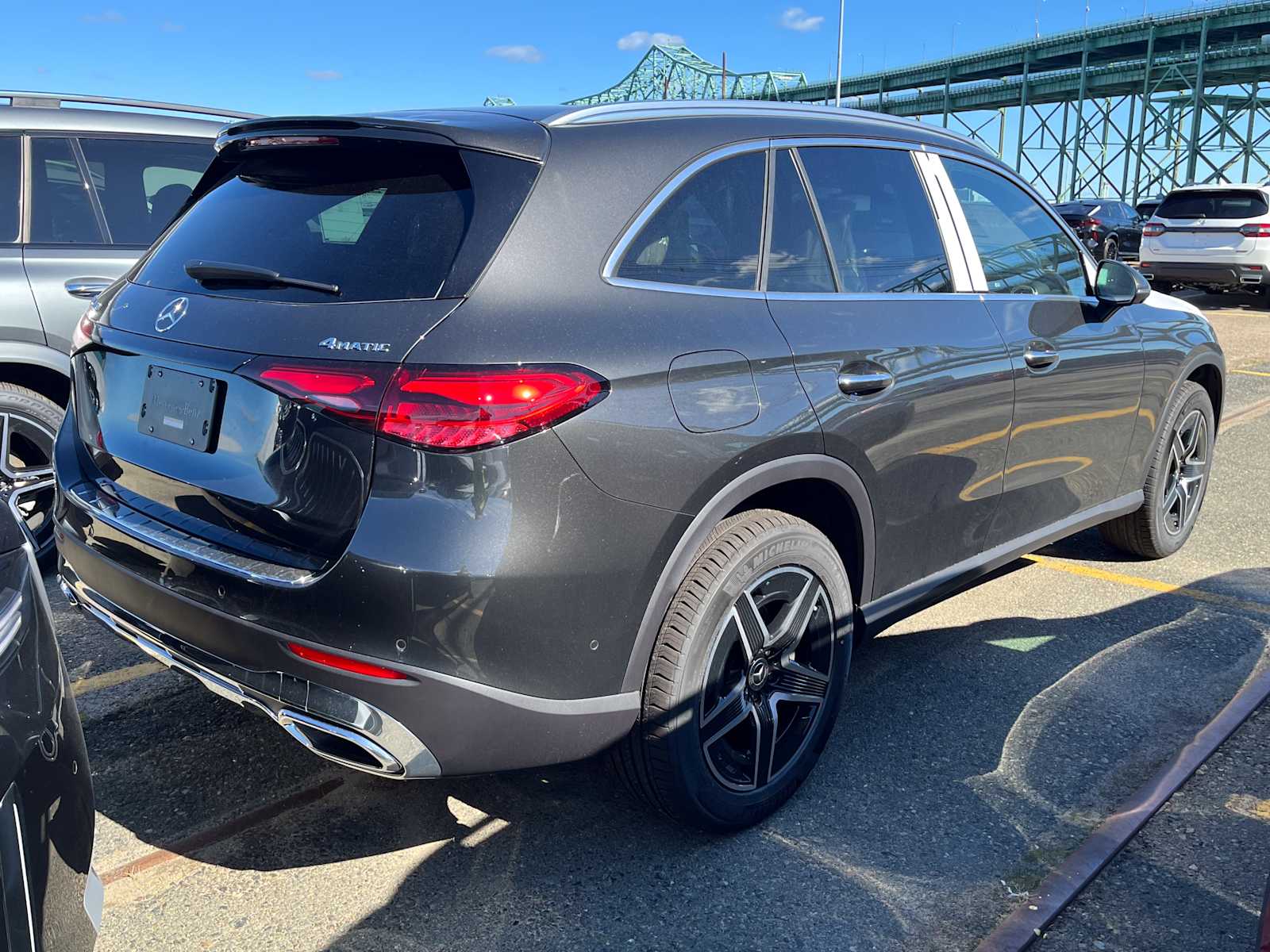 2026 Mercedes Benz GLC 300 4MATIC photo 3