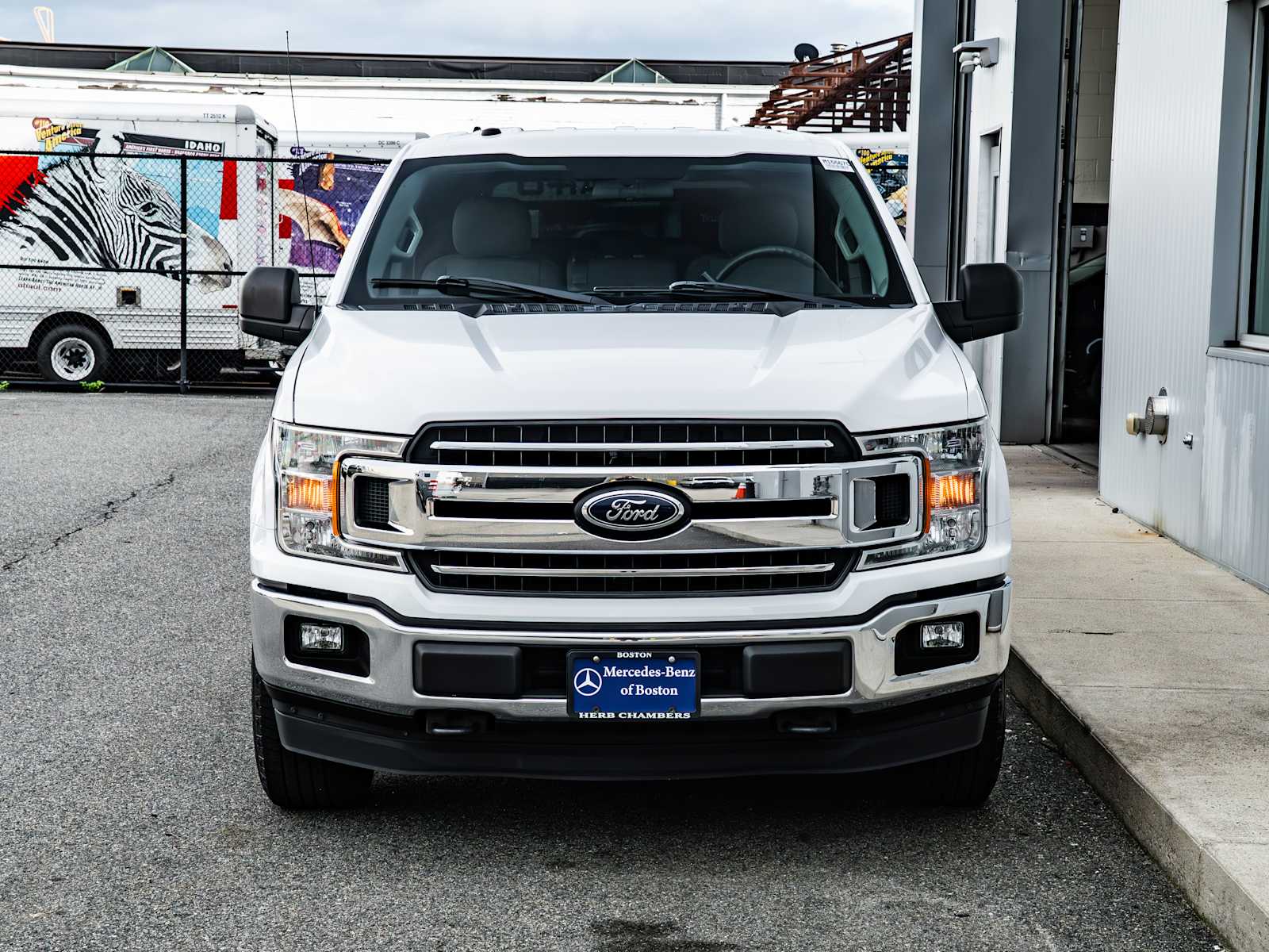 1FTFX1EG1JKC37555