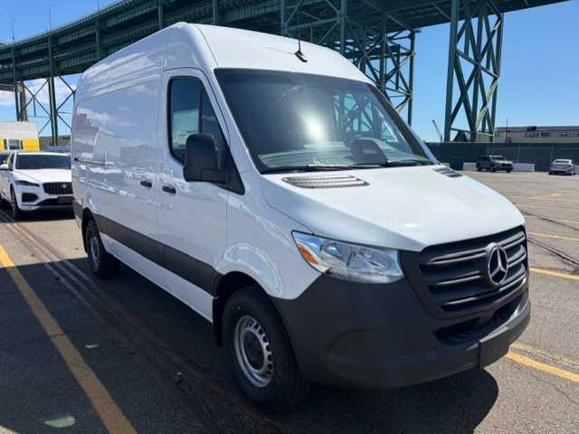 2026 Mercedes-Benz Sprinter 2500 Van Cargo Van 