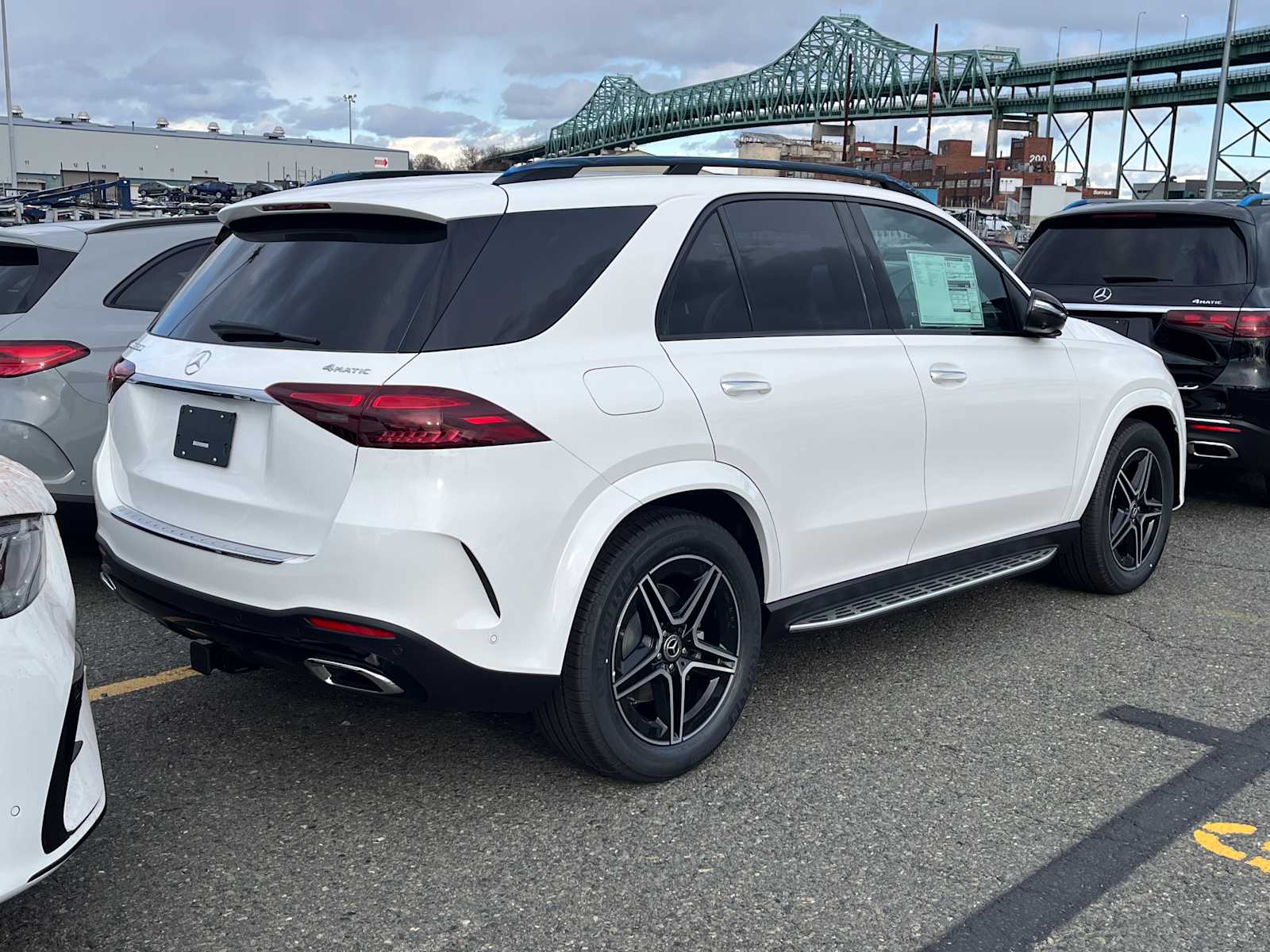 2026 Mercedes Benz GLE 350 4MATIC photo 2