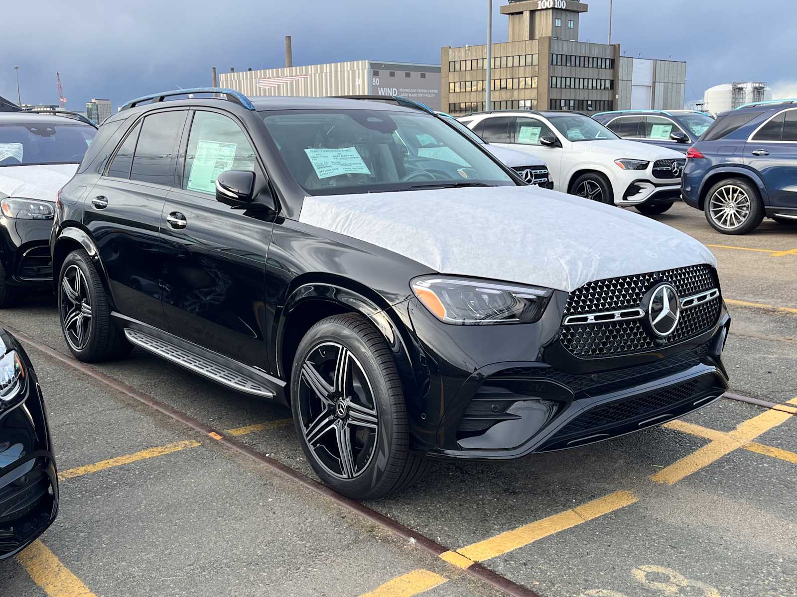 2026 Mercedes-Benz GLE GLE350's photo