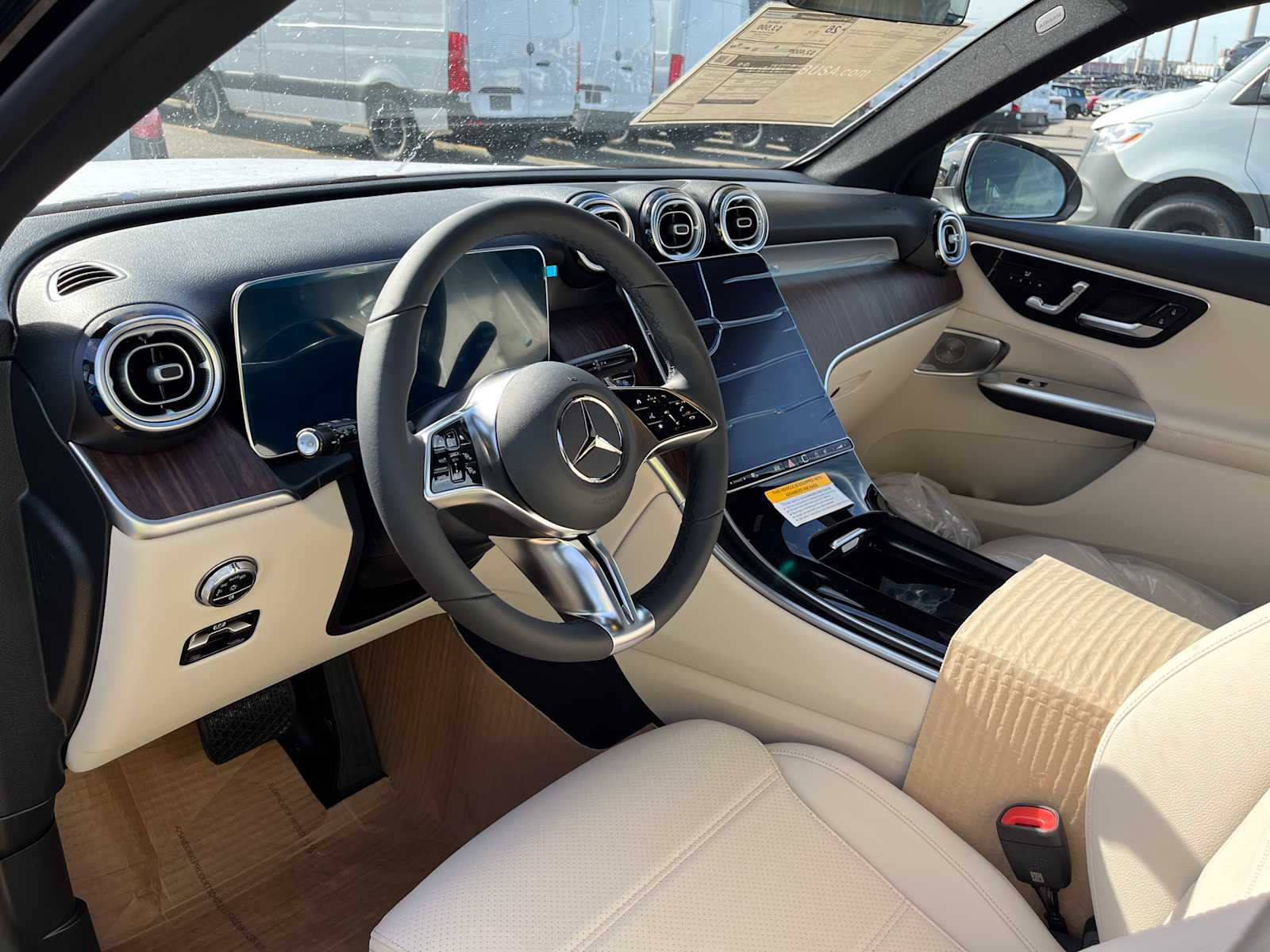 new 2026 Mercedes-Benz GLC 300 car