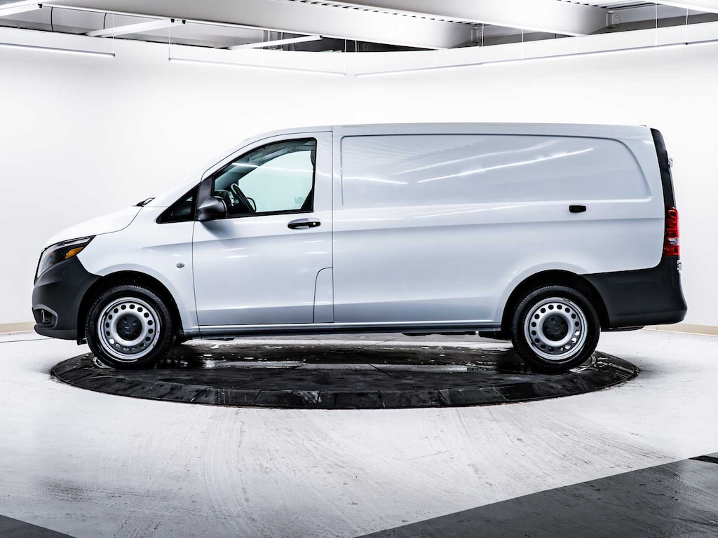 Used 2019 Mercedes-Benz Metris Metris 126" wb Gasoline Cargo Van Van Cargo Van