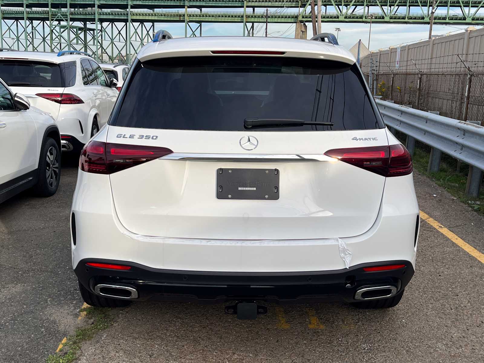 2026 Mercedes Benz GLE 350 4MATIC photo 3