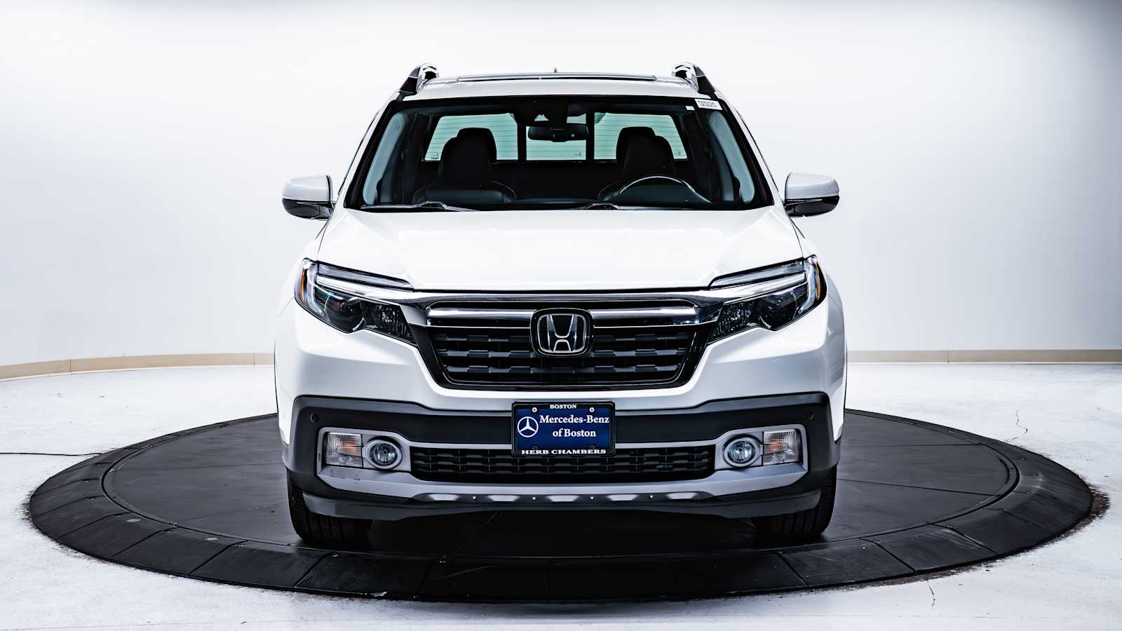 Used 2019 Honda Ridgeline RTL-E with VIN 5FPYK3F79KB000478 for sale in Somerville, MA