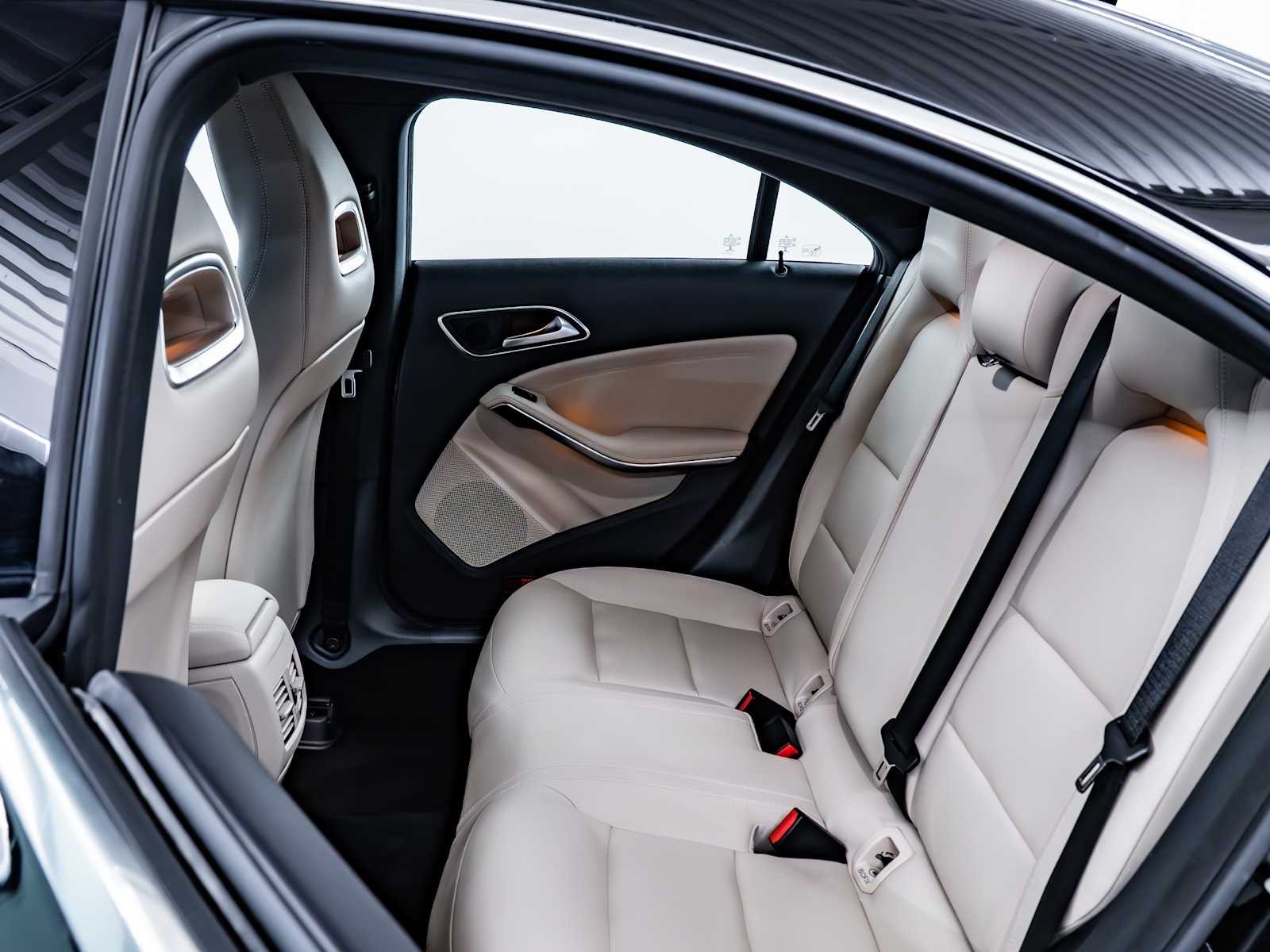 used 2014 Mercedes-Benz CLA 250 car, priced at $13,998