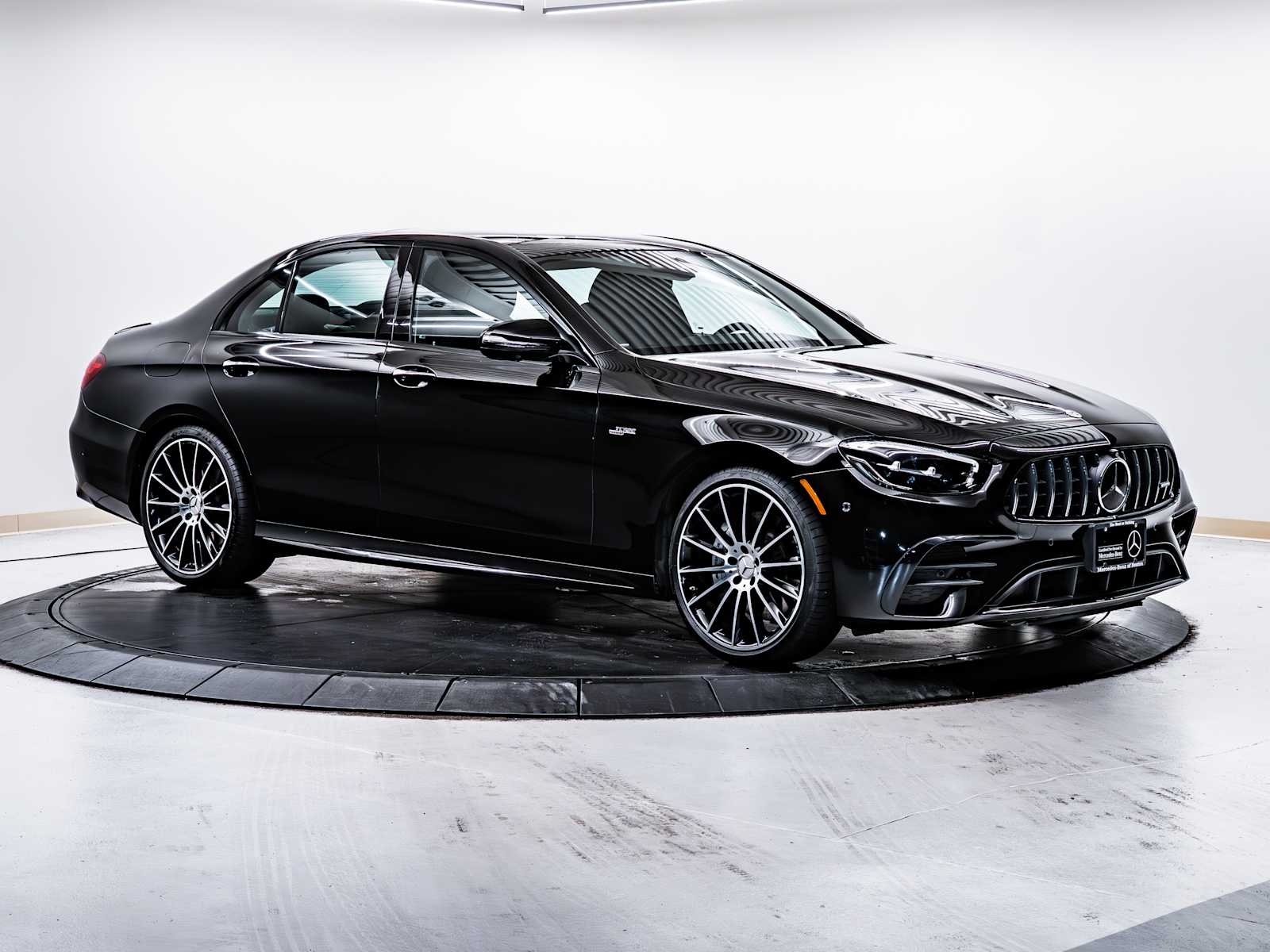 2022 Mercedes-Benz E-Class AMG E 53's photo