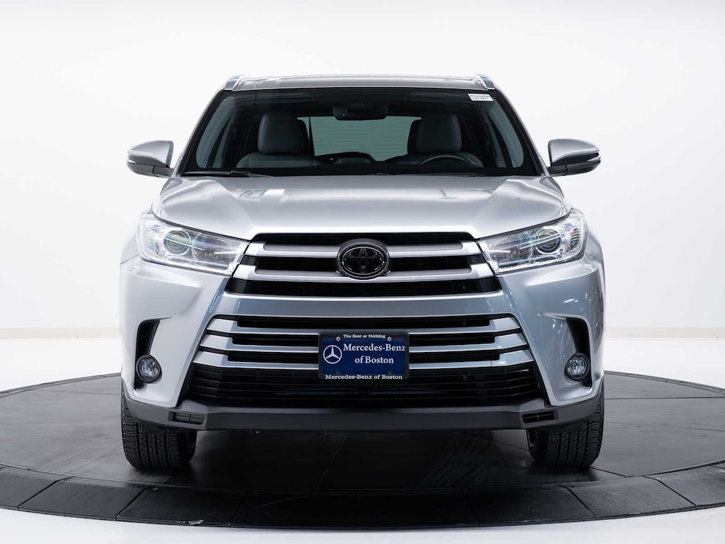 Used 2018 Toyota Highlander XLE V6 SUV