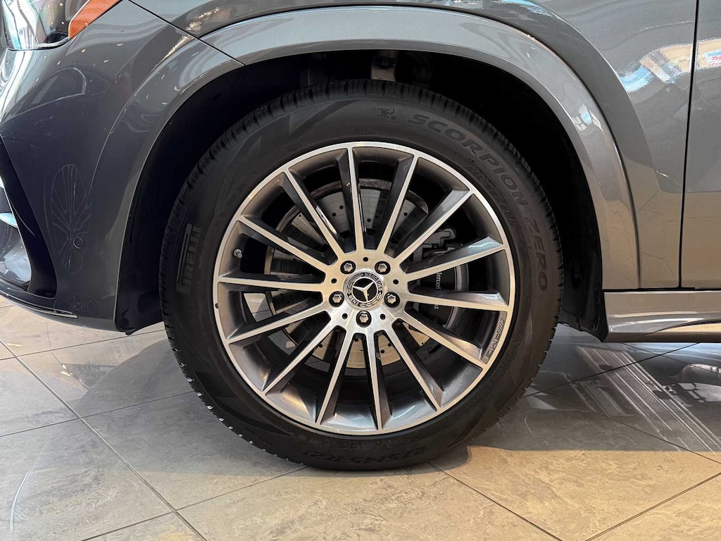 New 2025 Mercedes-Benz GLE 450 4MATIC SUV