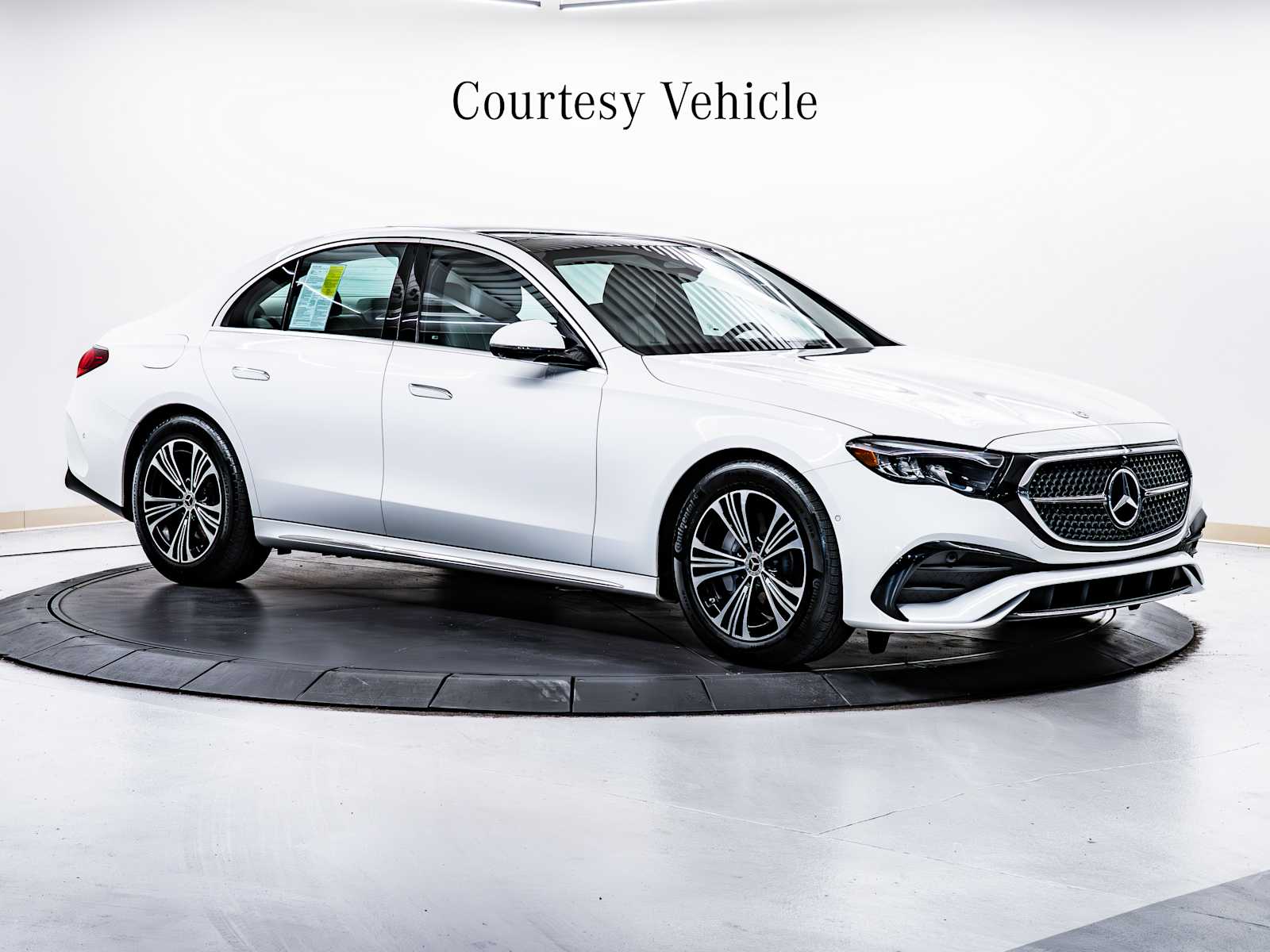 2025 Mercedes-Benz E-Class E350's photo