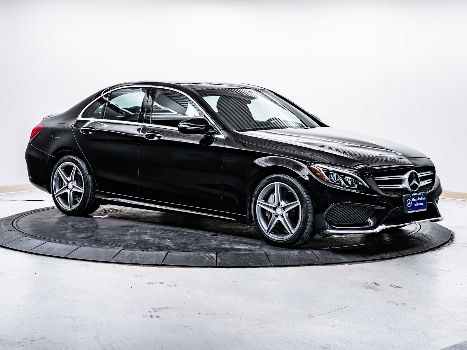 2016 Mercedes-Benz C-Class C300's photo
