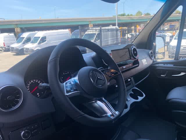 new 2025 Mercedes-Benz Sprinter 3500 car