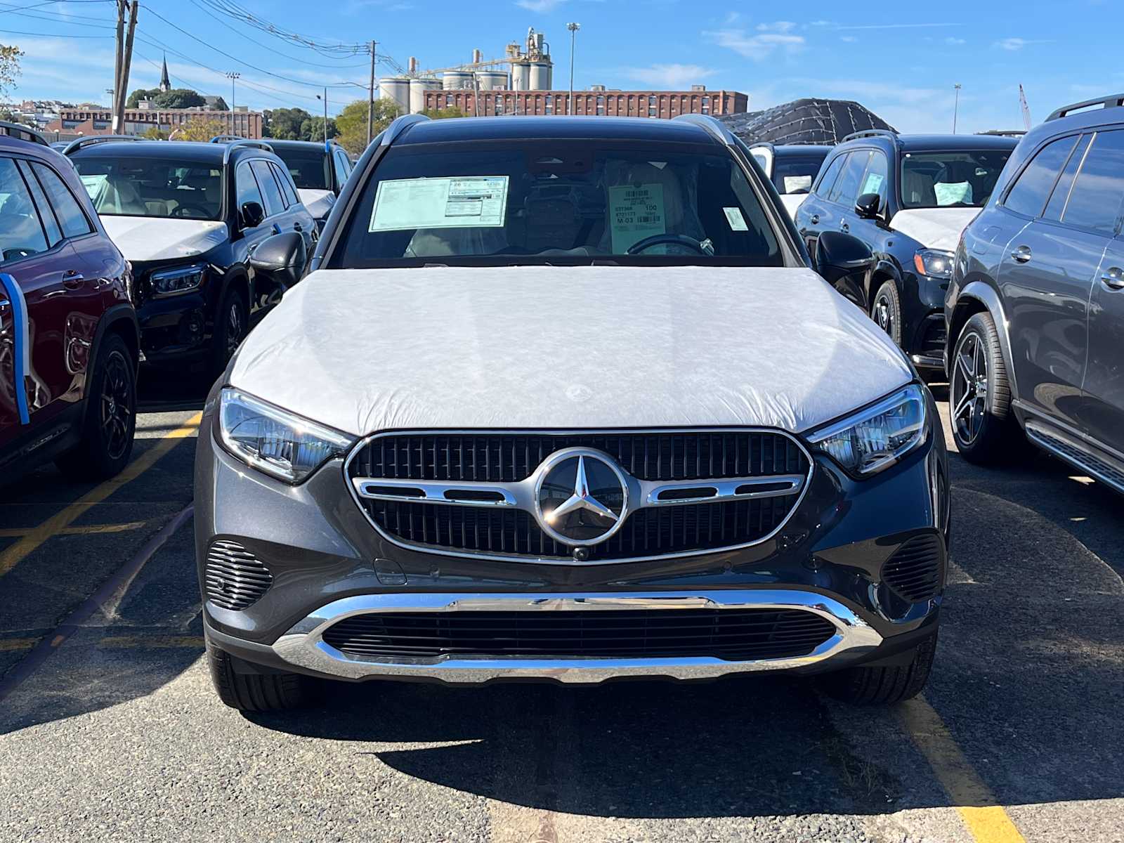 2026 Mercedes Benz GLC 300 4MATIC photo 2