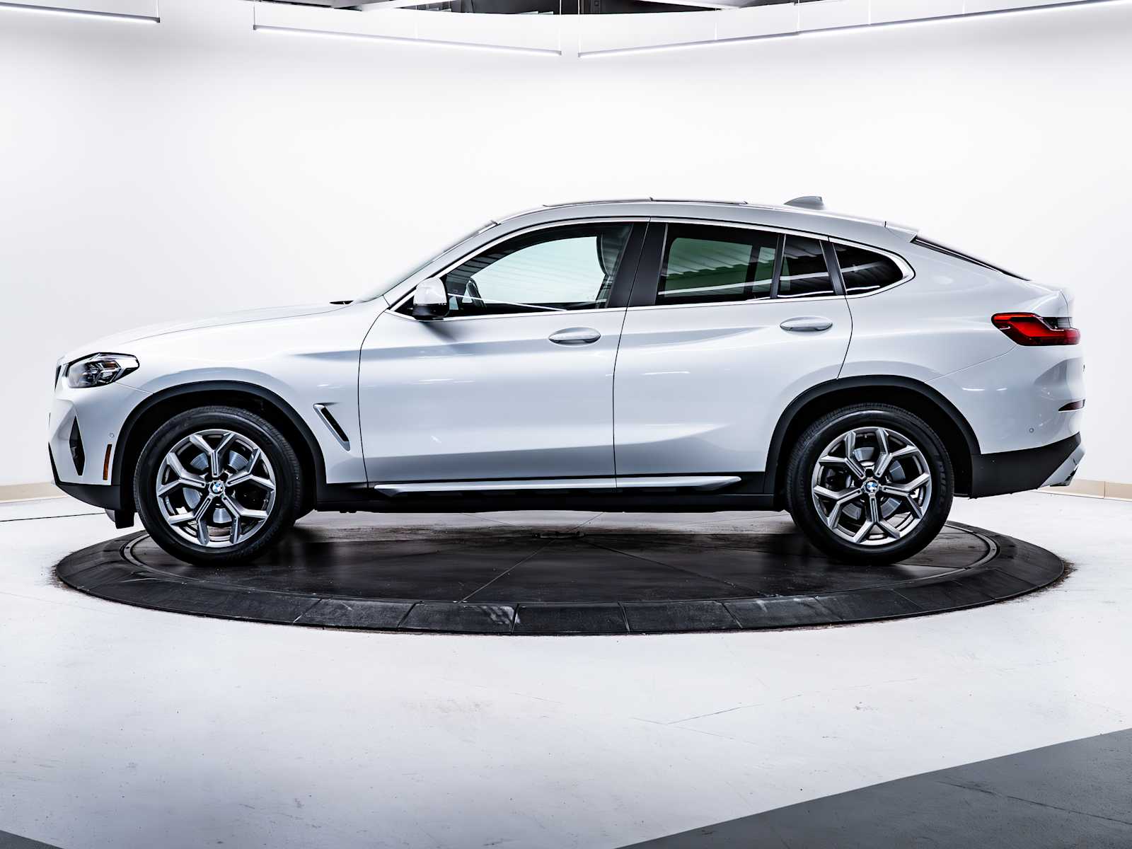 used 2023 BMW X4 car, priced at $37,998