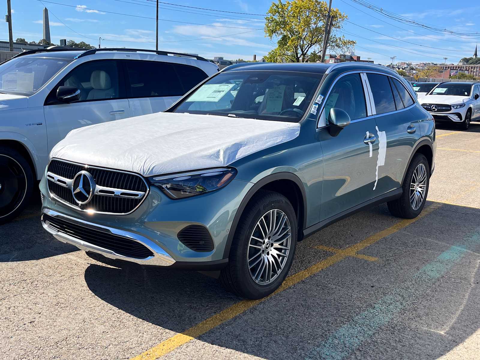2026 Mercedes-Benz GLC Base's photo