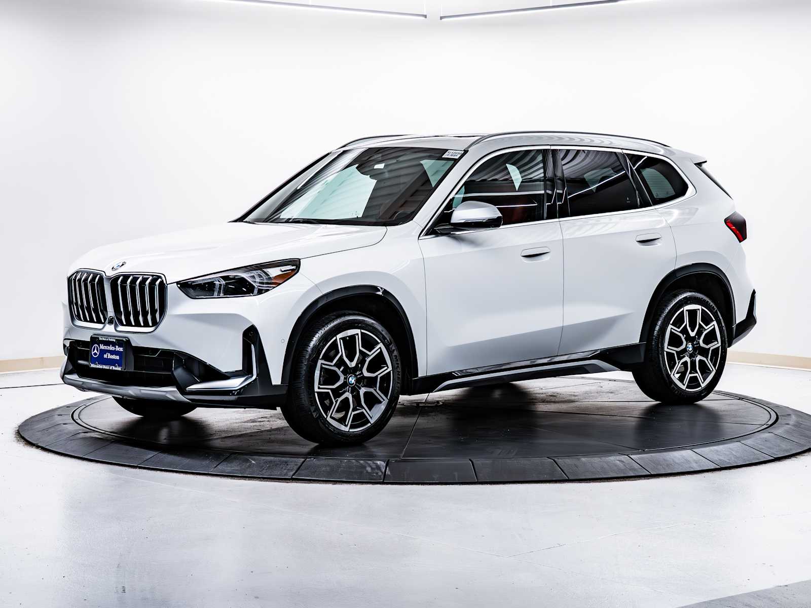 2023 Bmw X1 XDrive28i photo 3