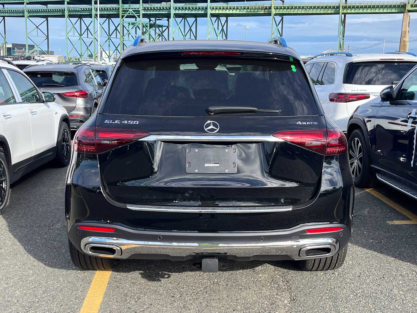 new 2026 Mercedes-Benz GLE 450 car