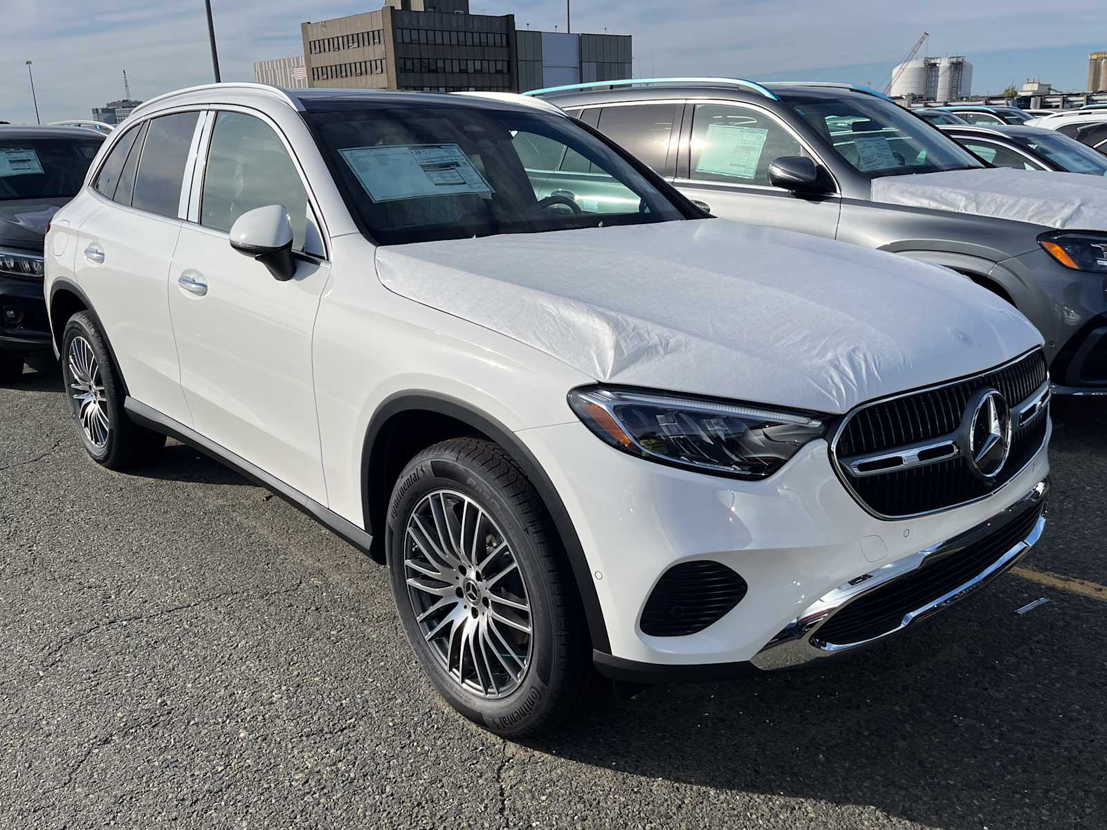 new 2026 Mercedes-Benz GLC 300 car