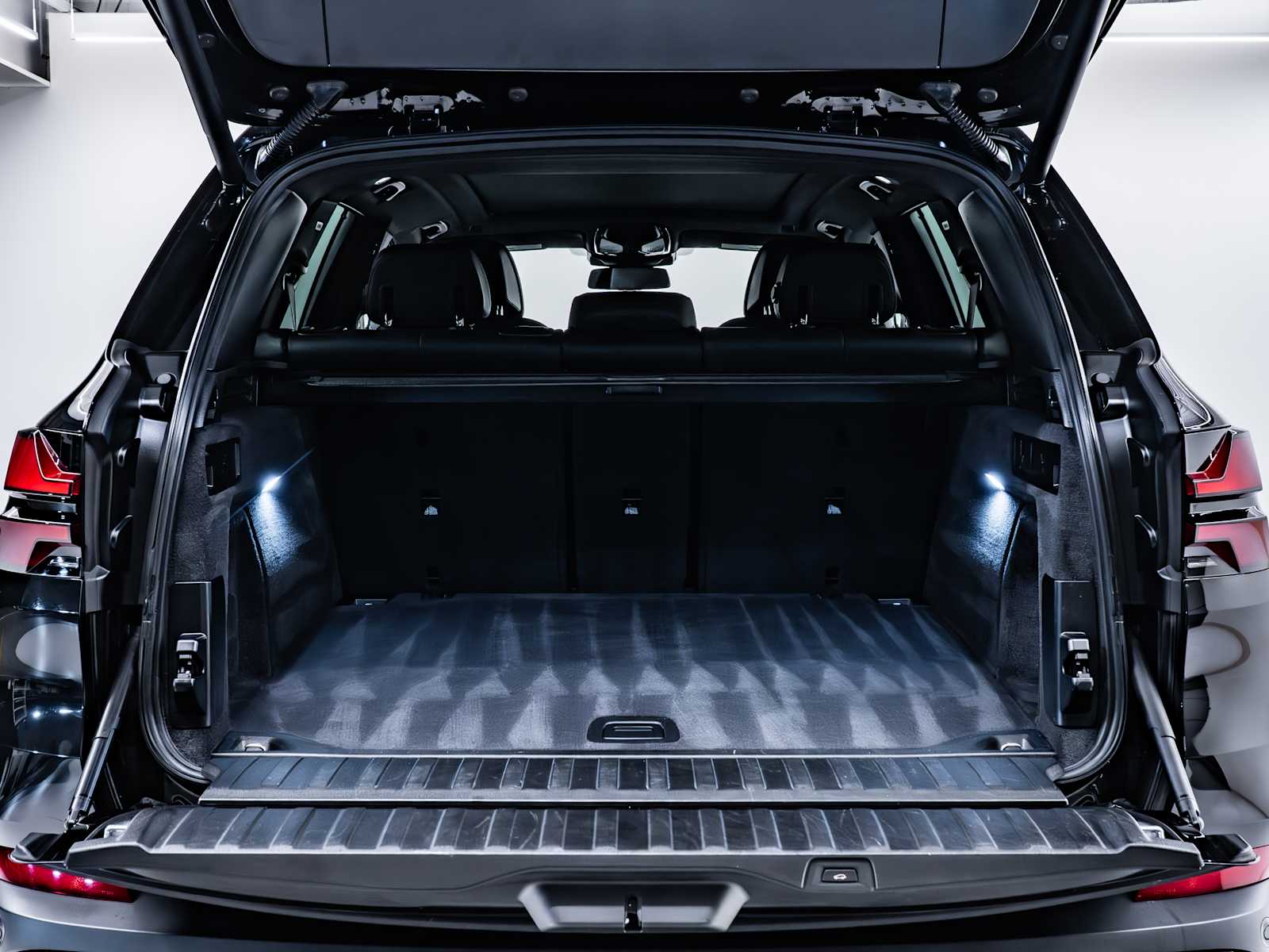 used 2024 BMW X5 car, priced at $51,998