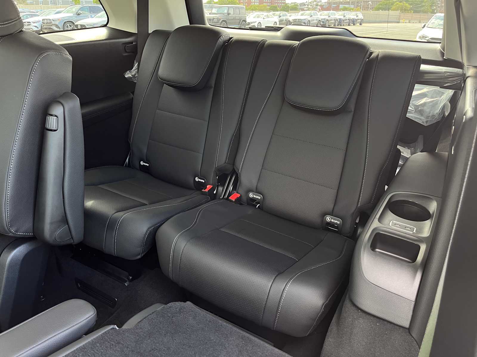 new 2026 Mercedes-Benz GLS 450 car