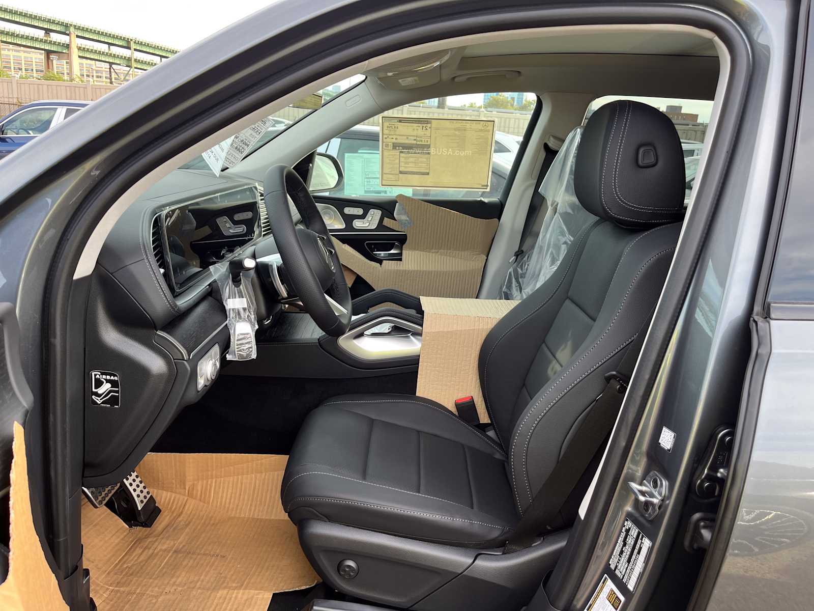 new 2026 Mercedes-Benz GLS 450 car