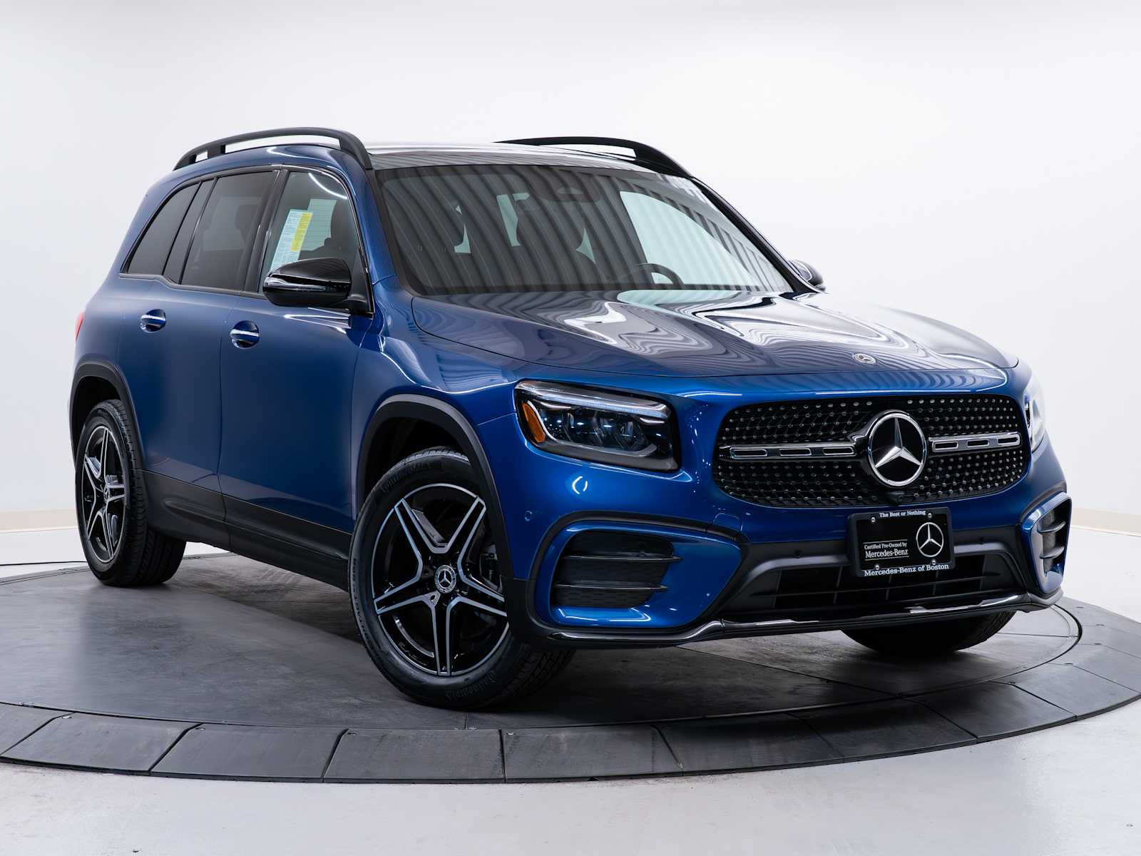 2024 Mercedes-Benz GLB GLB 250 4MATIC's photo