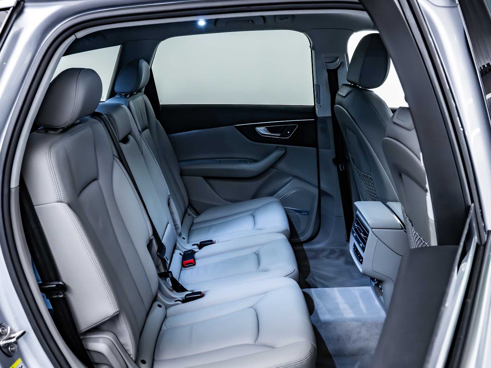 used 2020 Audi Q7 car, priced at $27,798