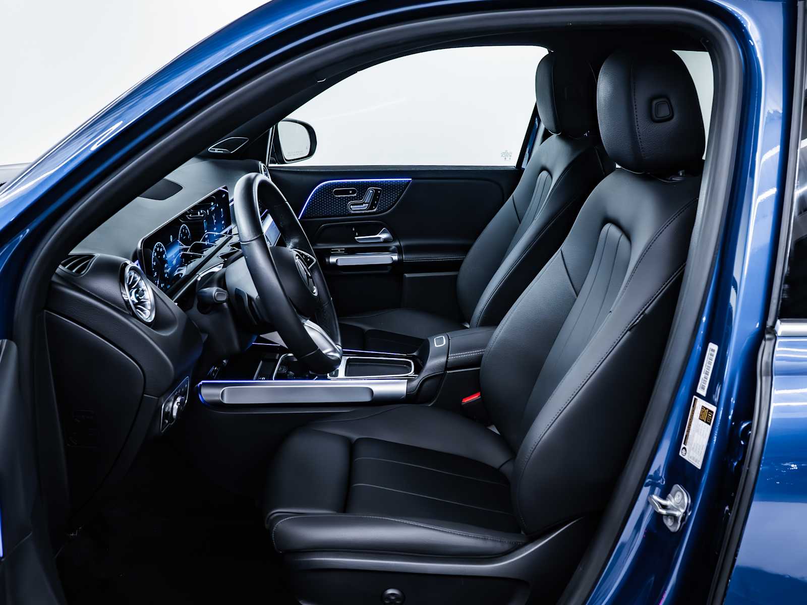 used 2024 Mercedes-Benz GLB 250 car, priced at $35,998