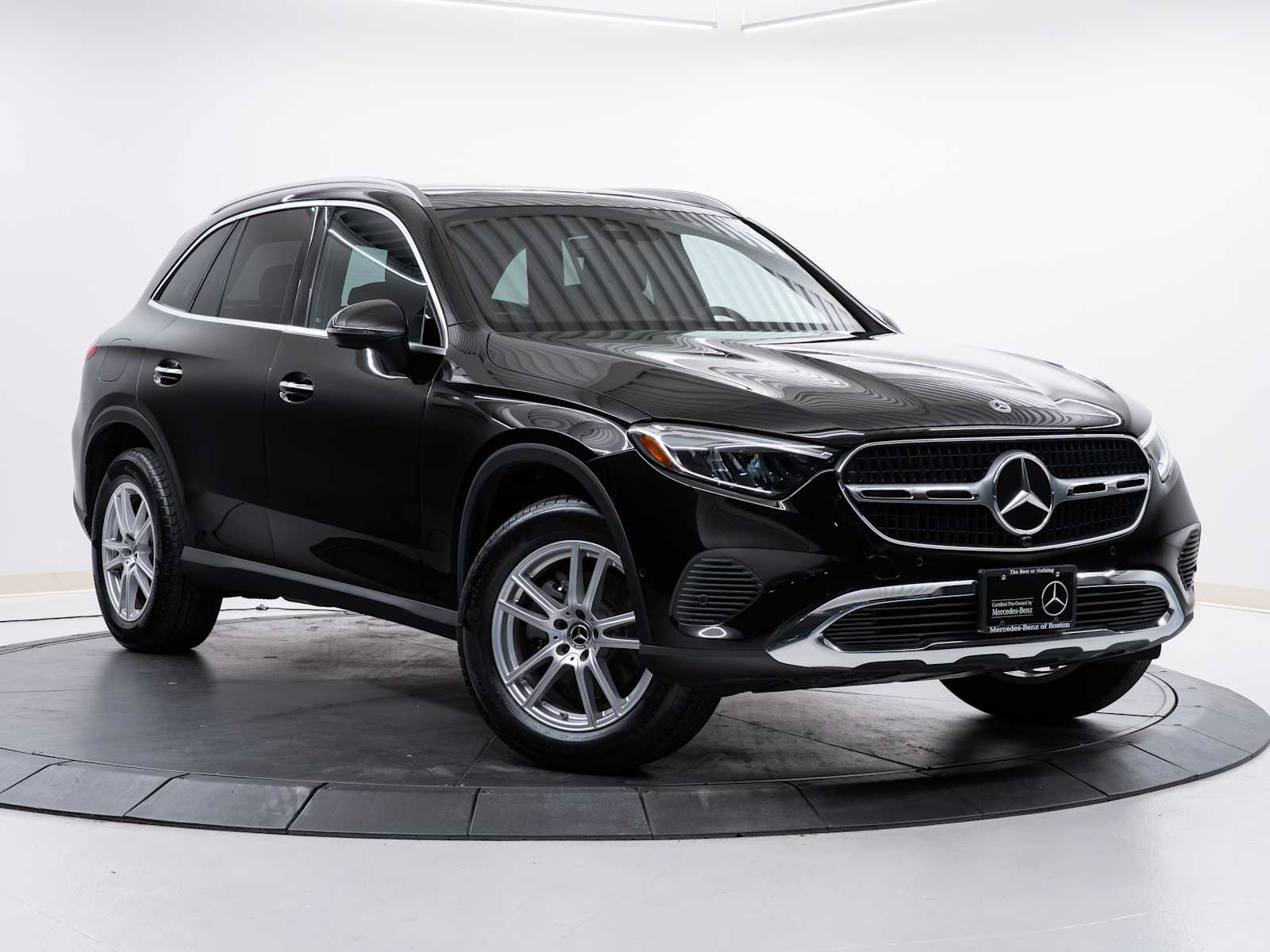 2023 Mercedes-Benz GLC