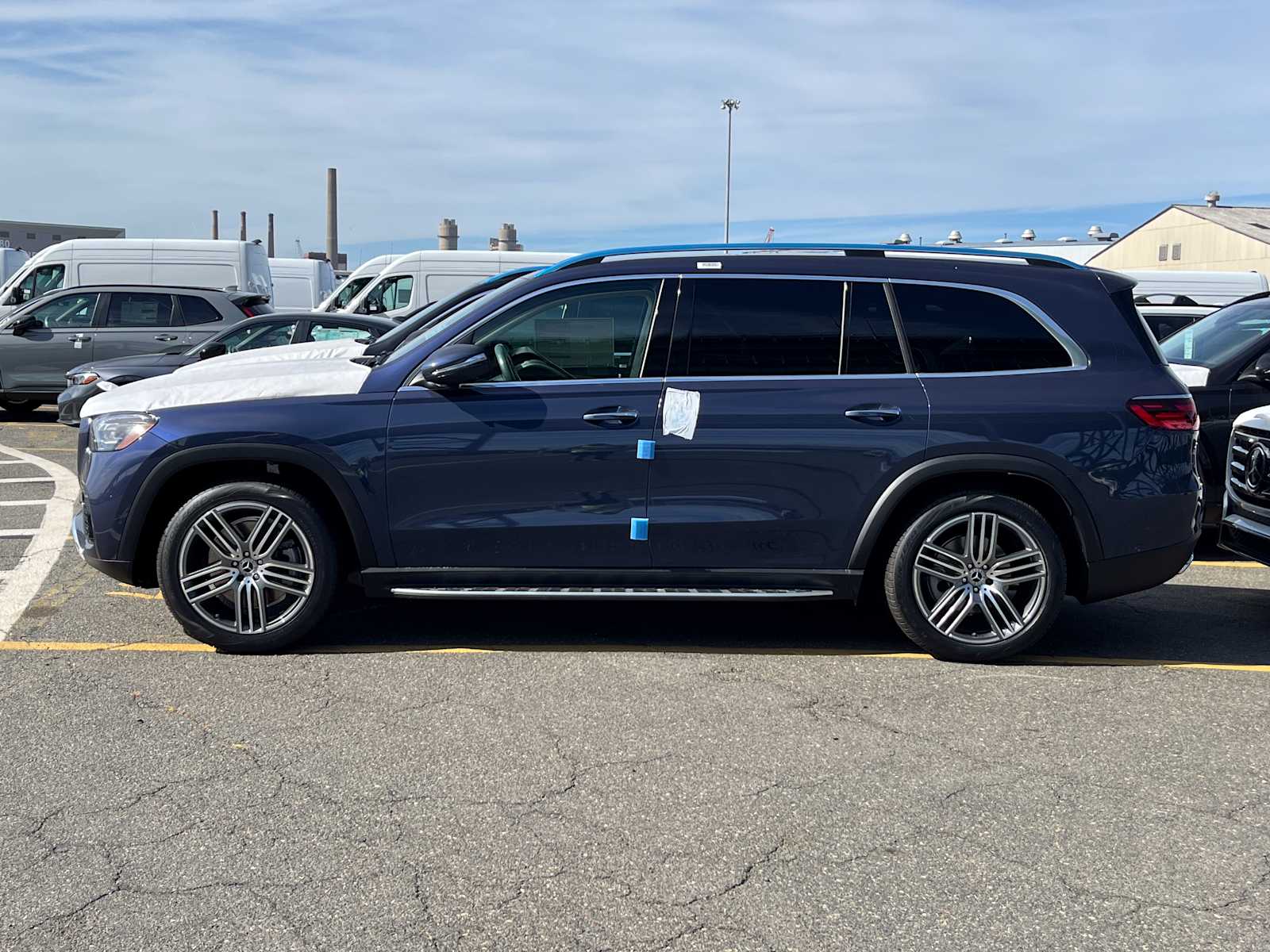 new 2026 Mercedes-Benz GLS 450 car