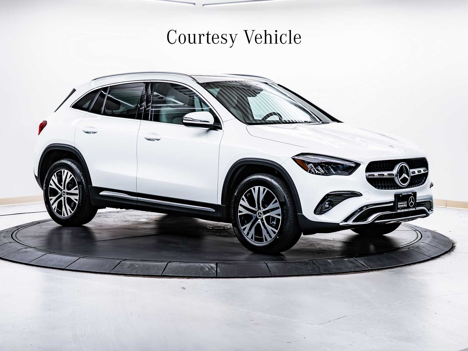 2025 Mercedes-Benz GLA GLA250's photo