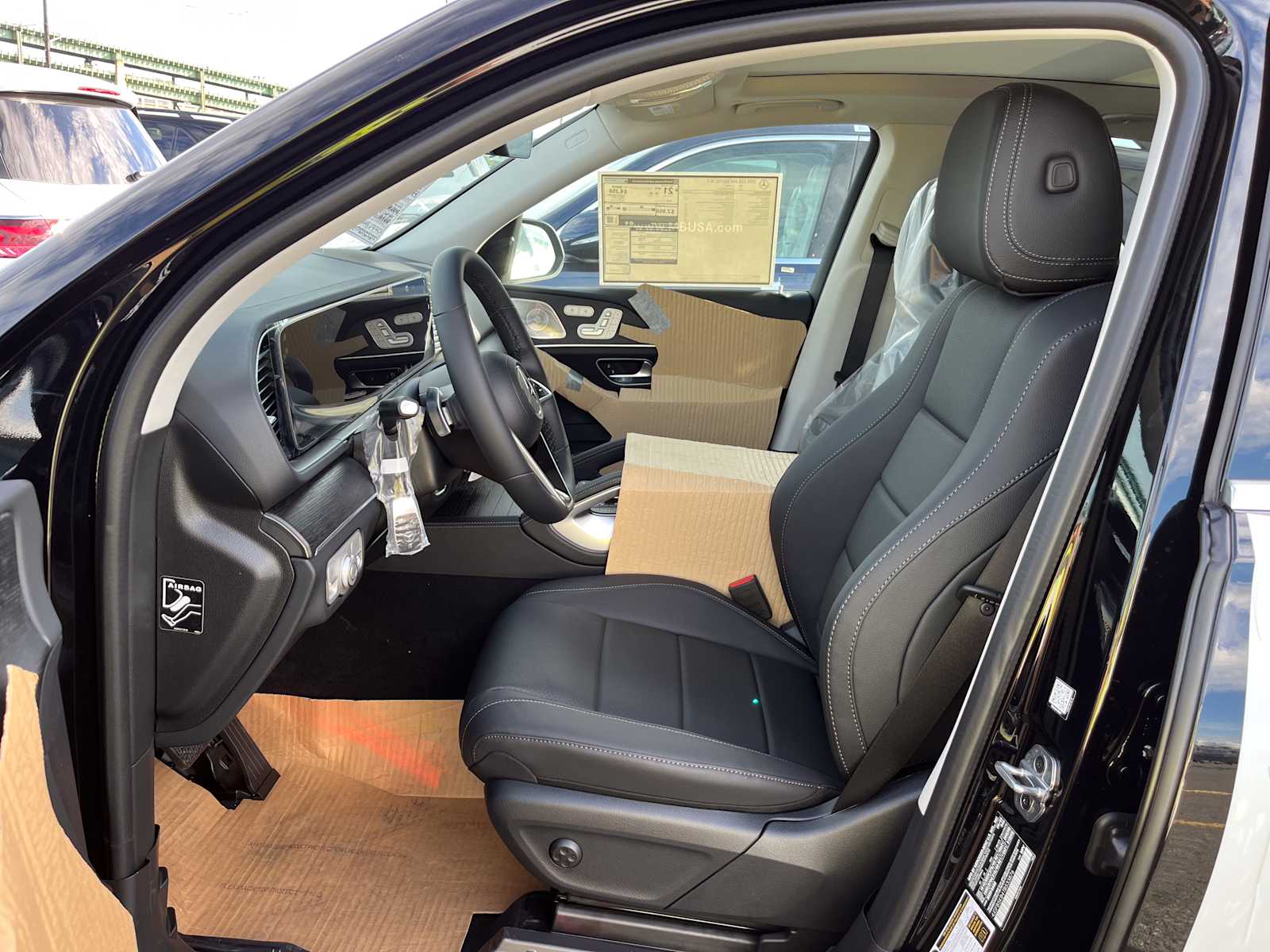 2026 Mercedes Benz GLE 450 4MATIC photo 2