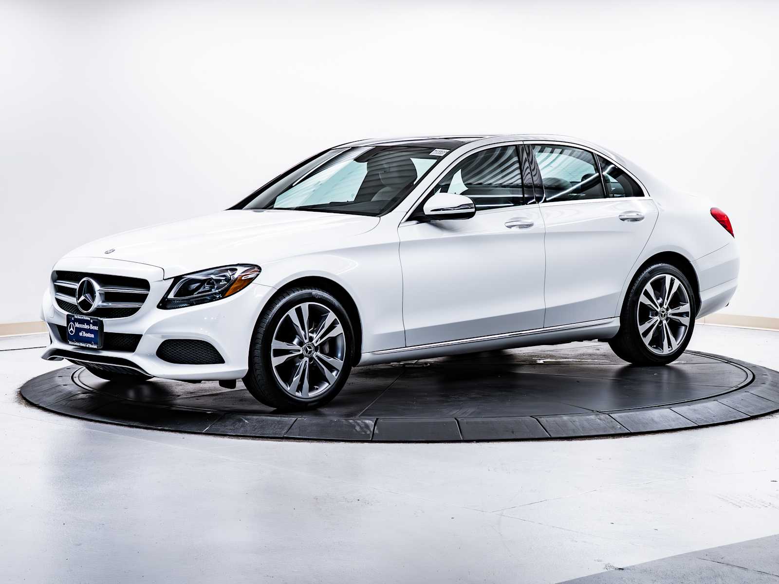 2018 Mercedes Benz C 300 4MATIC photo 3