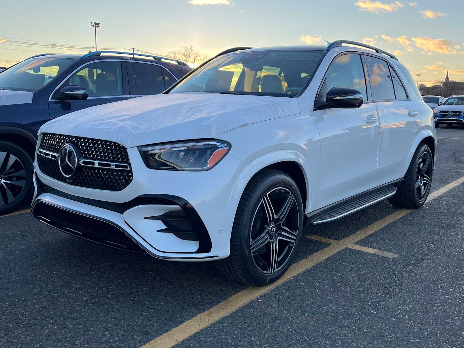 2026 Mercedes-Benz GLE GLE350's photo