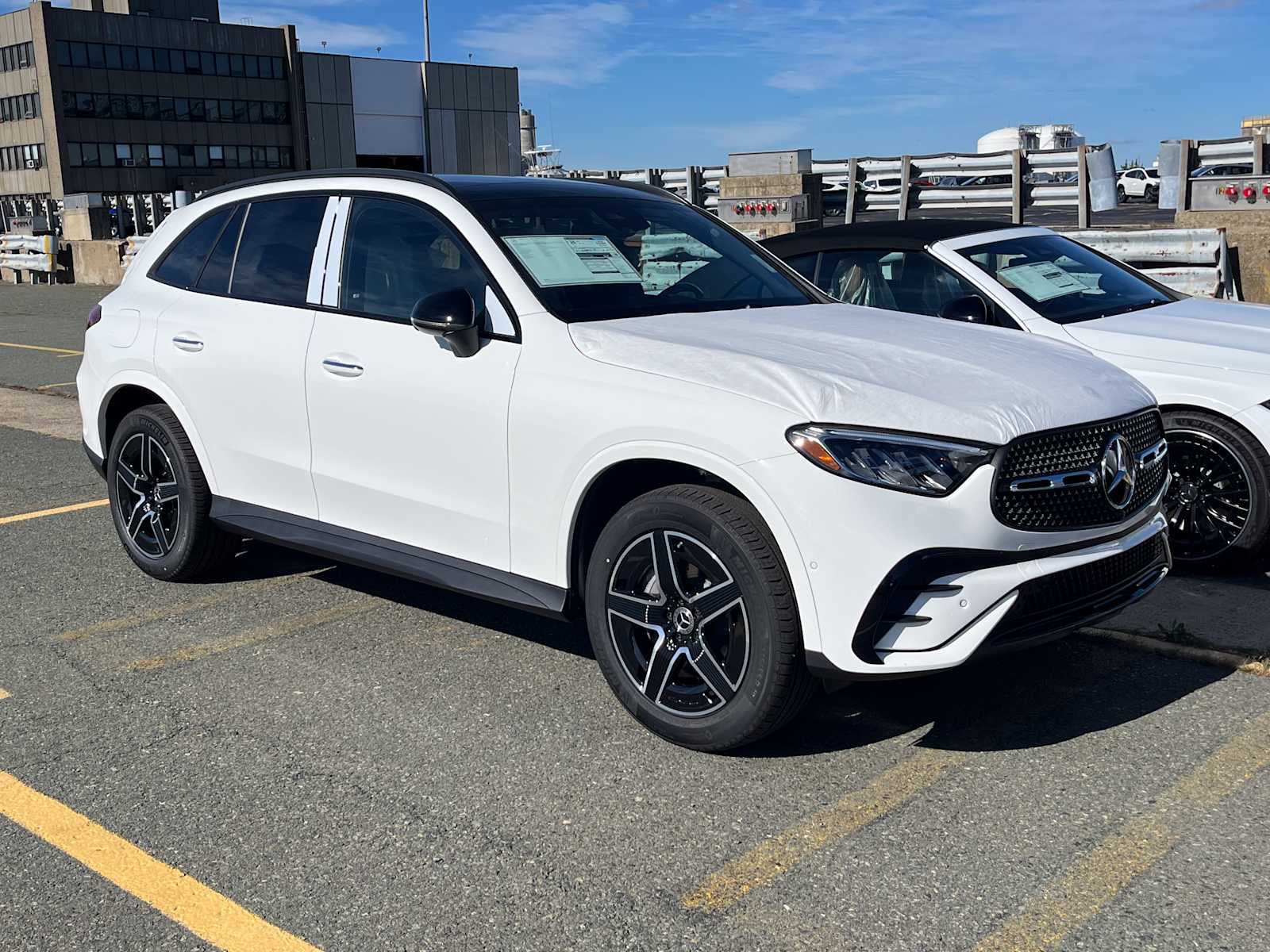 2026 Mercedes-Benz GLC Base's photo