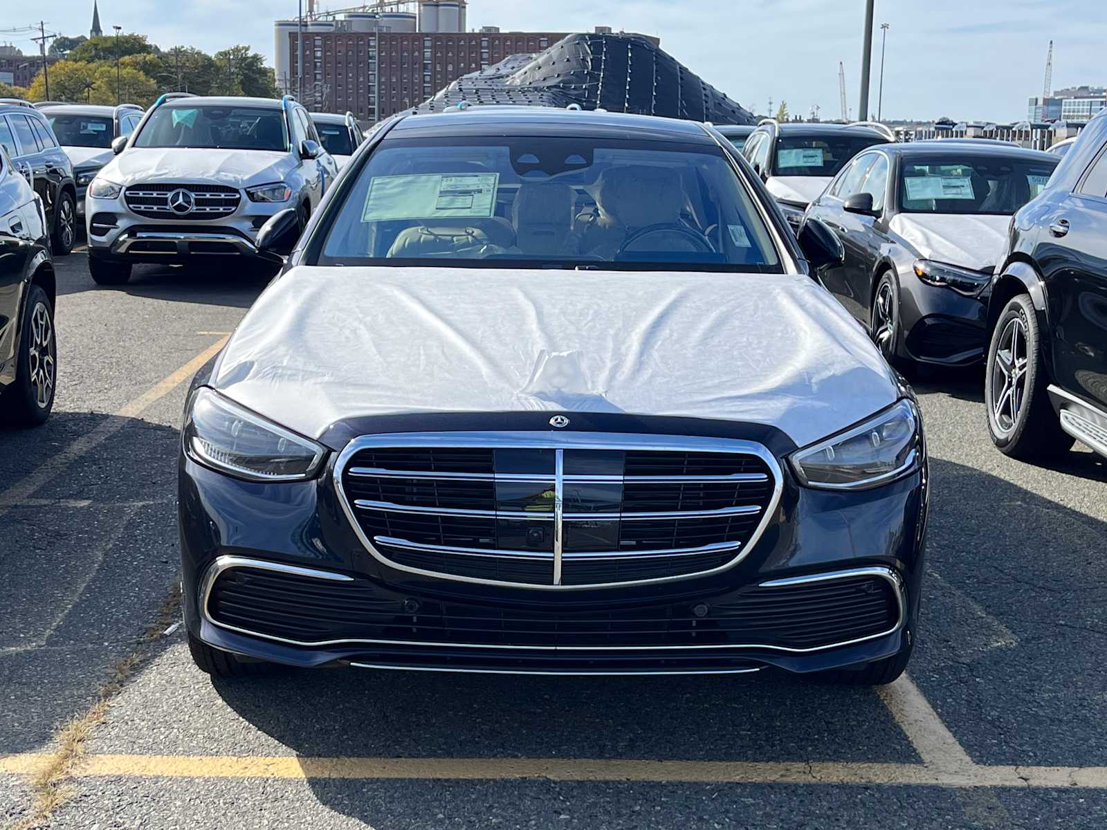 2026 Mercedes Benz S 500 4MATIC photo 2