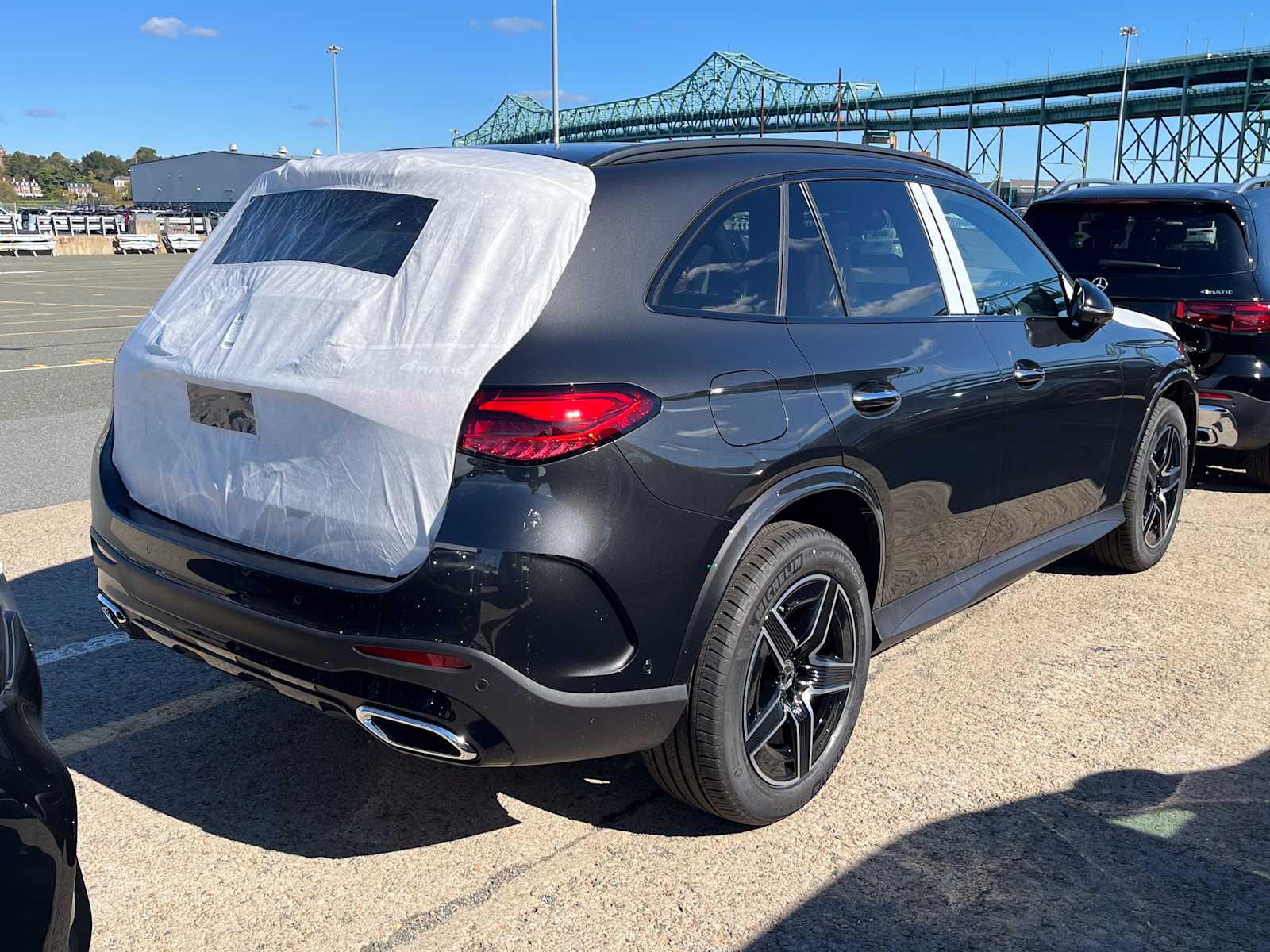 2026 Mercedes Benz GLC 300 4MATIC photo 2