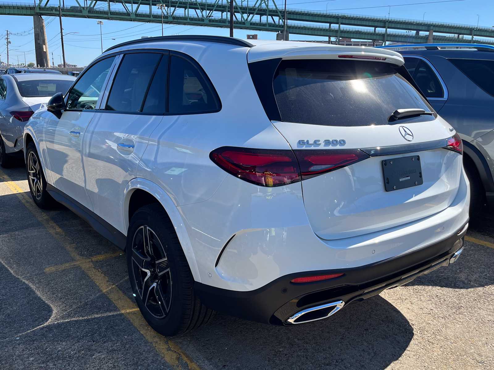 new 2026 Mercedes-Benz GLC 300 car