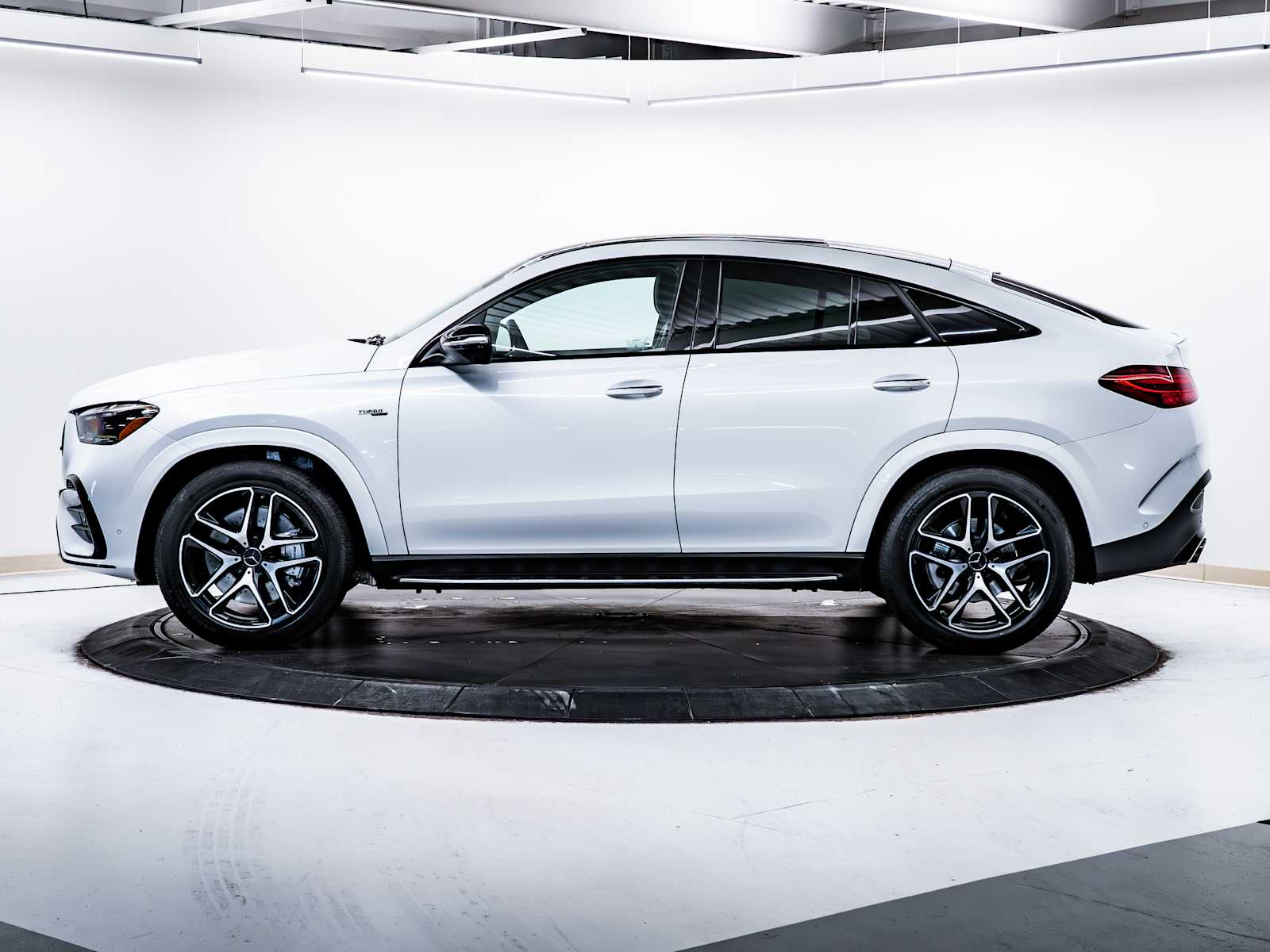 2025 Mercedes Benz GLE AMG 53 4MATIC Coupe photo 4