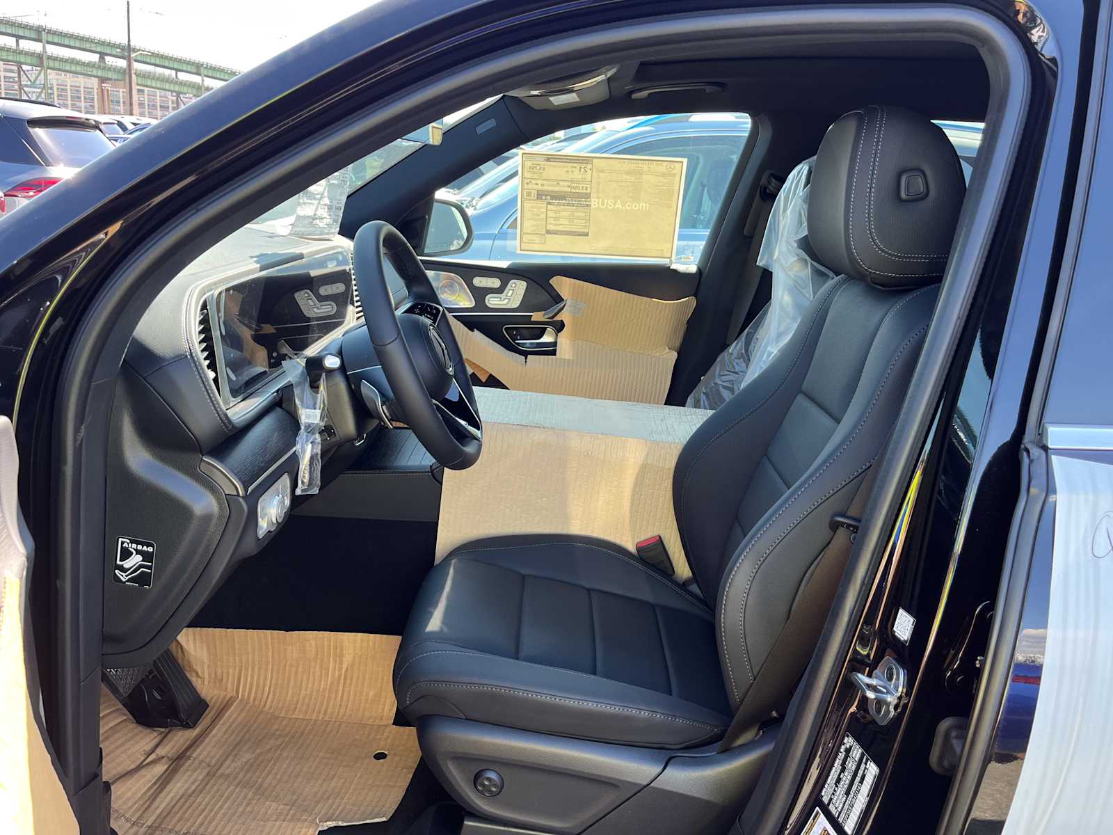 new 2025 Mercedes-Benz GLS 450 car