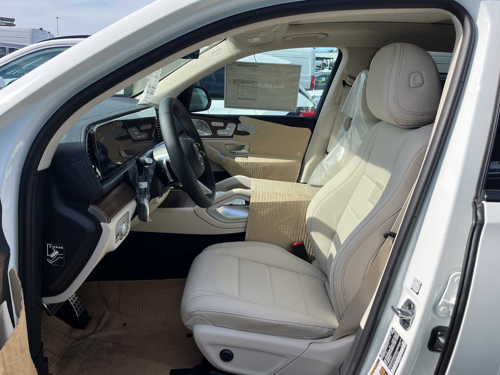 new 2026 Mercedes-Benz GLS 450 car