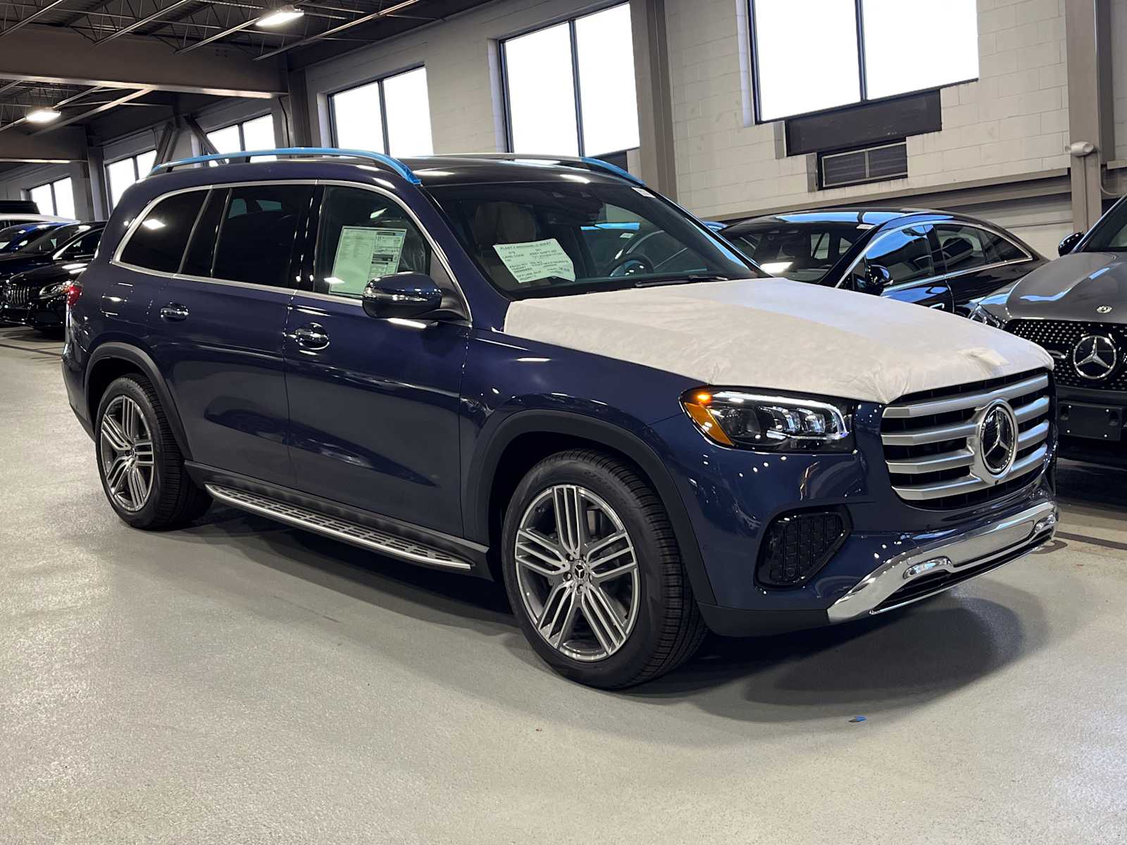 2026 Mercedes-Benz GLS Base's photo