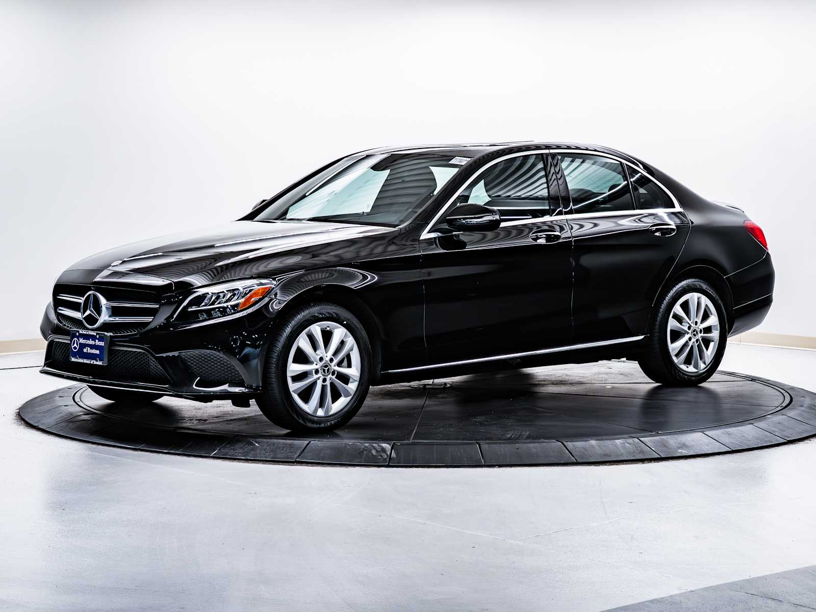 2019 Mercedes Benz C 300 4MATIC photo 3