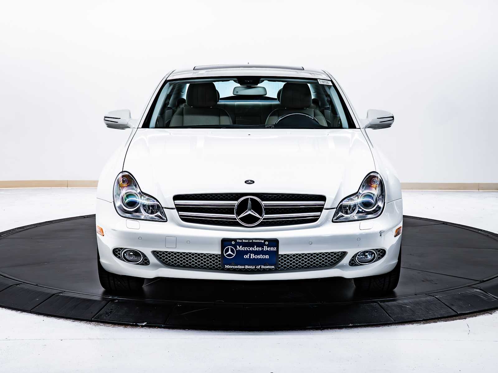 Used 2009 Mercedes-Benz CLS-Class CLS550 with VIN WDDDJ72XX9A145562 for sale in Somerville, MA