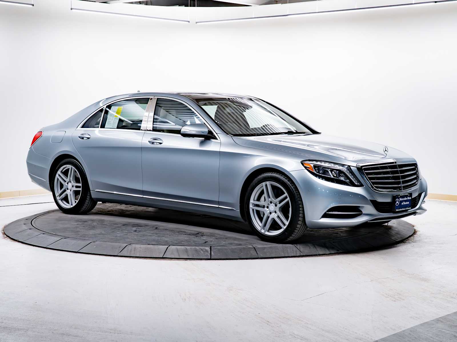 2015 Mercedes-Benz S-Class S550