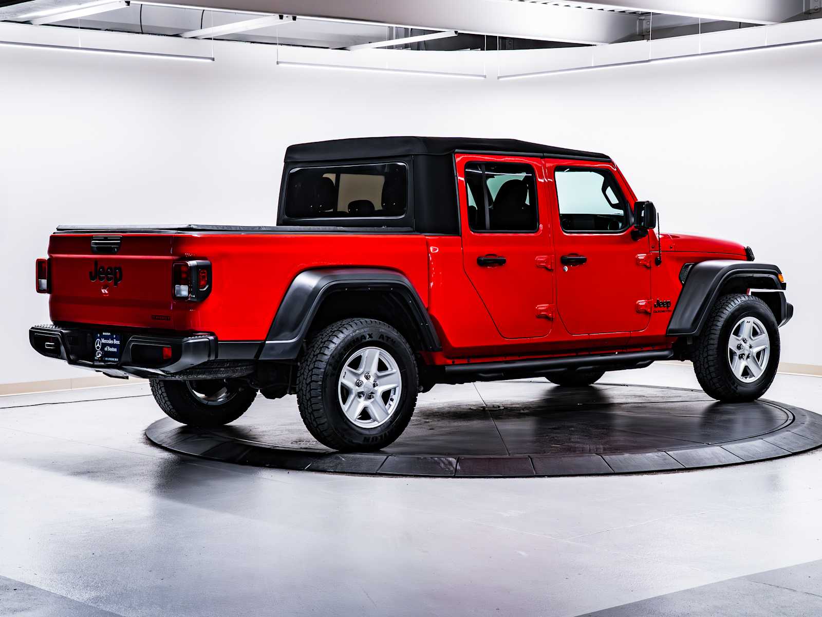 used 2020 Jeep Gladiator car, priced at $19,198