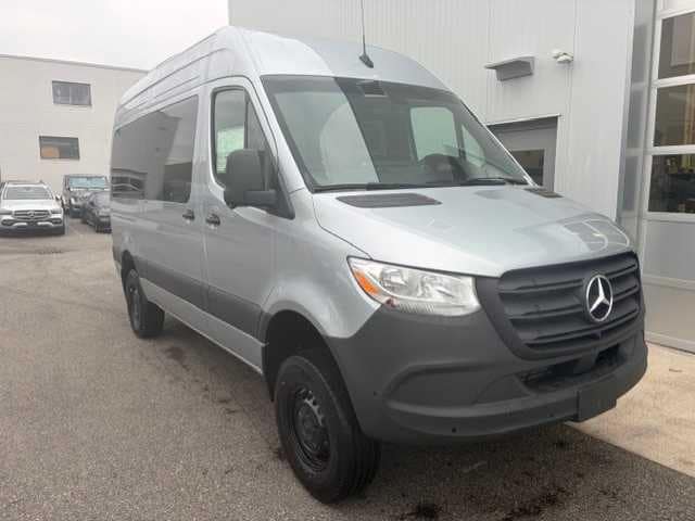 2025 Mercedes-Benz Sprinter Passenger Van Base's photo