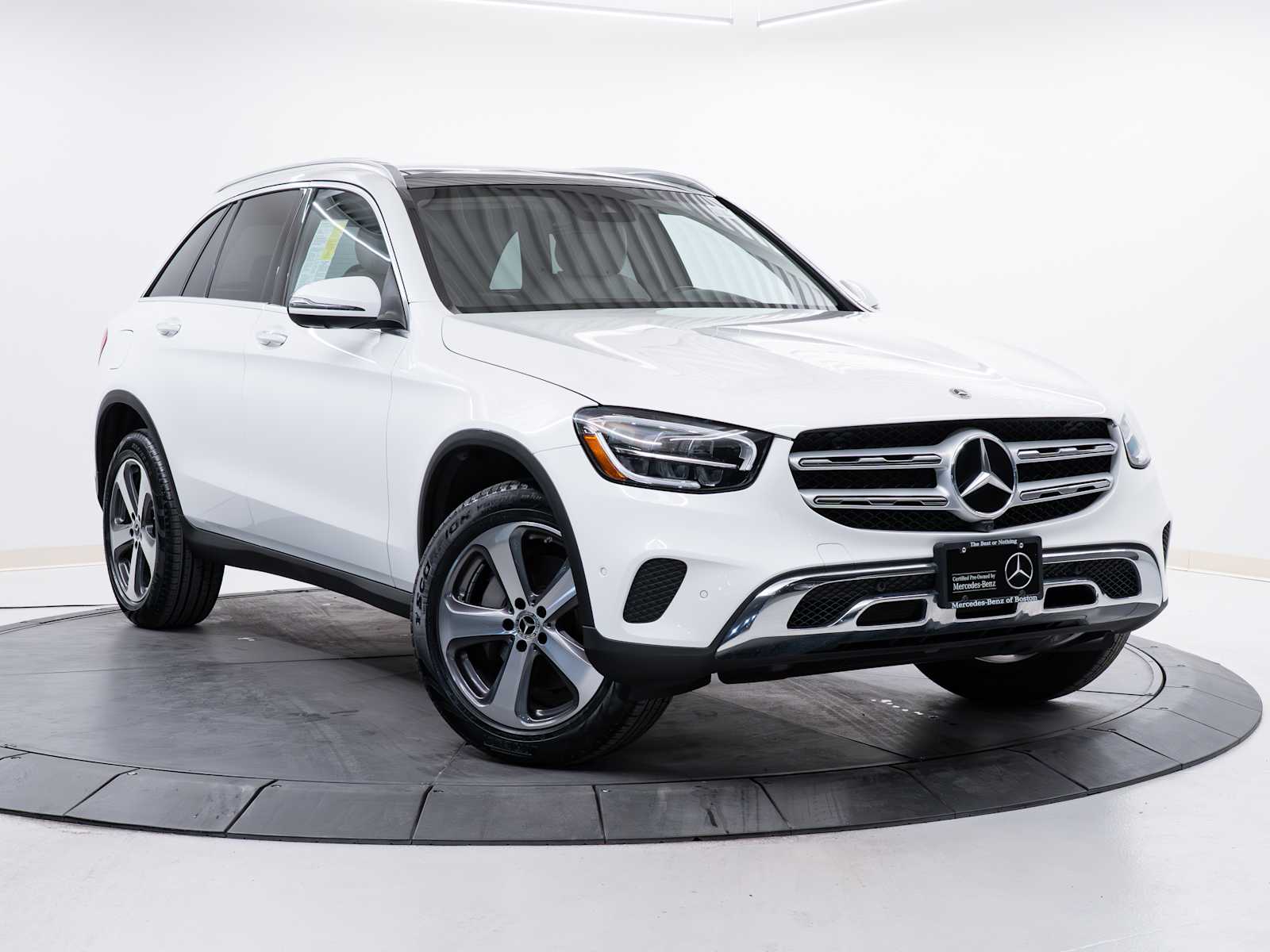 2022 Mercedes-Benz GLC
