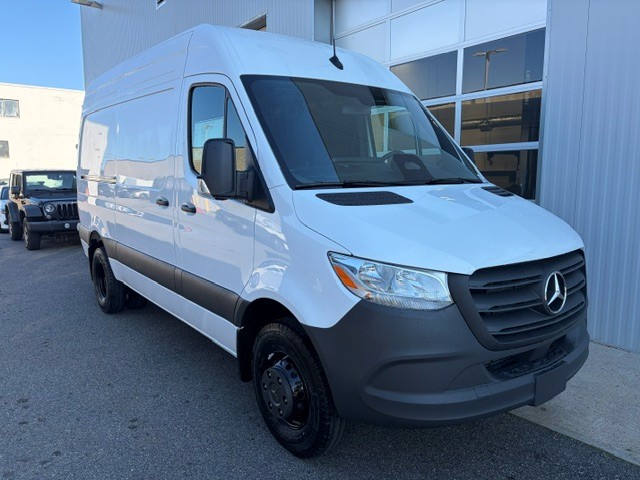 2027 Mercedes-Benz Sprinter 3500XD Van Cargo Van 