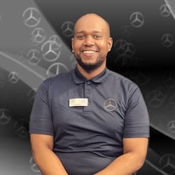 Staff member Adilson Santos from ID_fa43e8